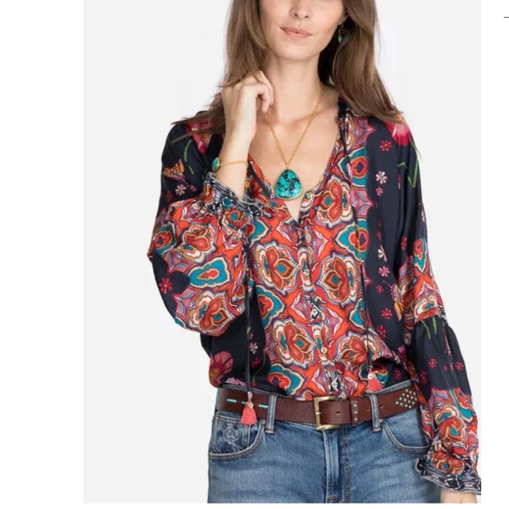 JOHNNY WAS LINDERO SCARLETT BLOUSE Size: Small